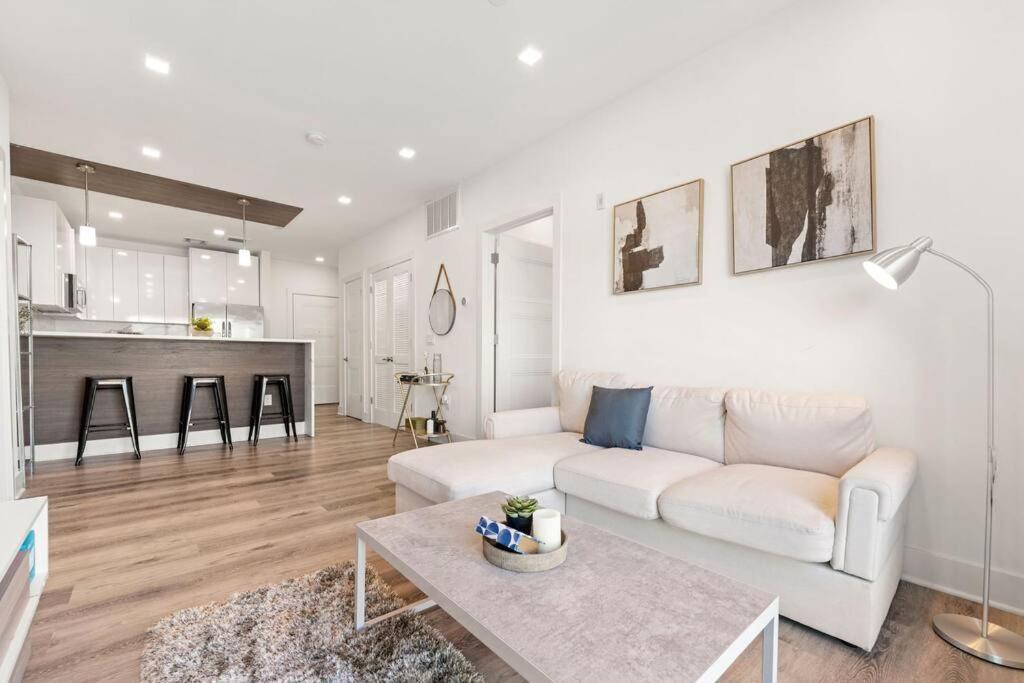 Entire Apt/2Bd 2Bth/Amer. Dream Mall/Nyc/Ewr Airpt نيوآرك المظهر الخارجي الصورة